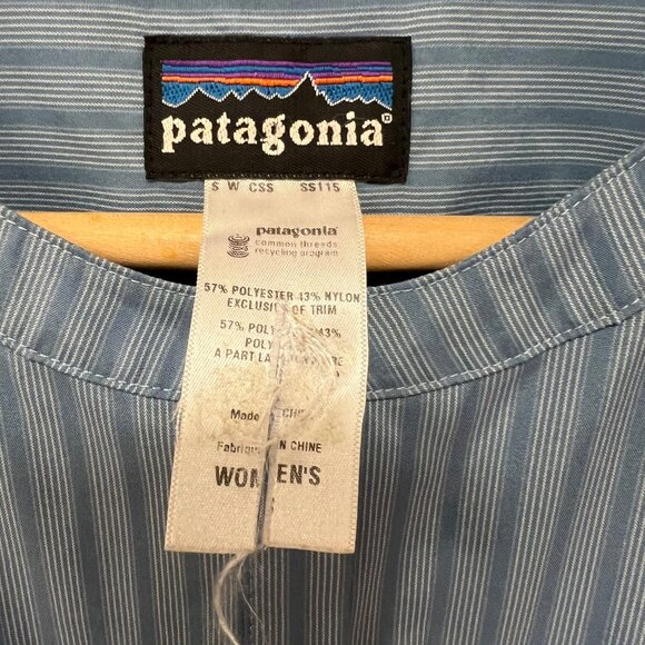 Patagonia Women's Blue Pin Striped Button Front Long Sleeve Shirt Sz Medium - Picture 3 of 5